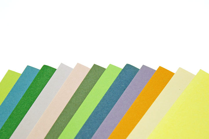 Цветна хартия A4 - изберете цвят